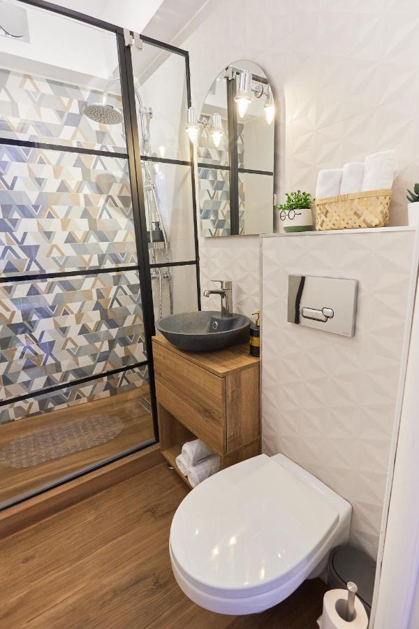 Voguish Apartment บูคาเรสต์ ภายนอก รูปภาพ